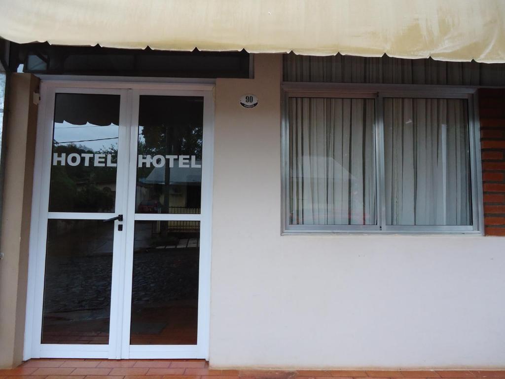 Hotel Hosteria Mola Puerto Iguazú Zewnętrze zdjęcie